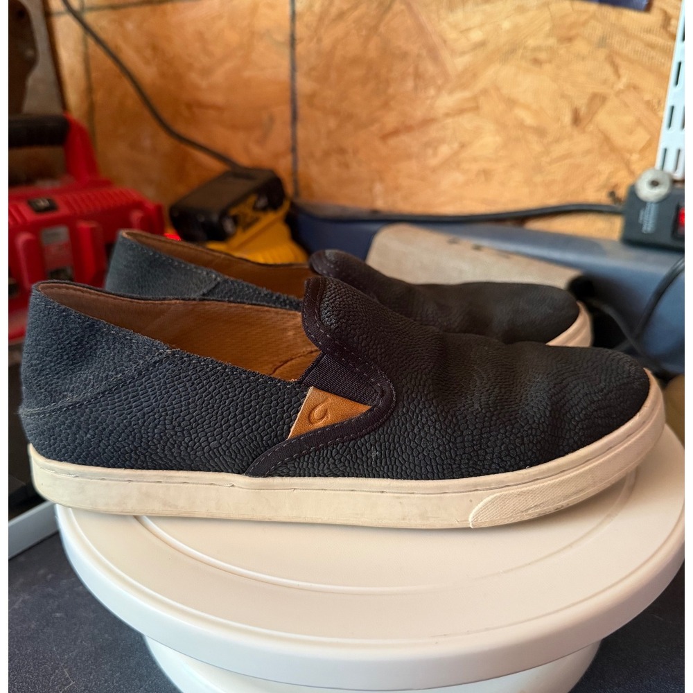 Olukai Pehuea Leather Black Textured Slip On Sneakers 20329-LRLR Womens 7
